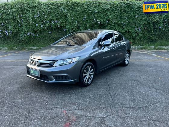 HONDA CIVIC 1.8 LXL 16V FLEX 4P AUTOMÁTICO HONDA CIVIC 1.8 LXL 16V FLEX 4P AUTOMÁTICO
